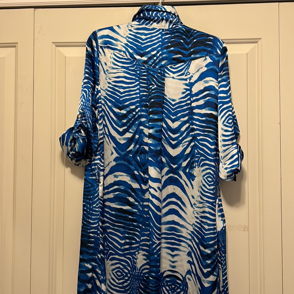 Cache Front Button Down Animal Point Size. M - image 8